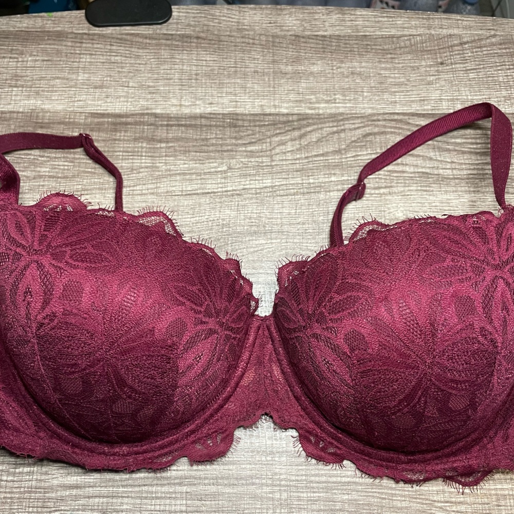 PINK bra. Size 36DD.